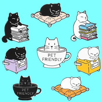 Kreatívne Anime Mačka Cartoon Brošňa Knihy Piť Kávu Kovové Smalt Odznak Roztomilý Osobnosti All-zápas Pin Šperky, Doplnky, Darčeky